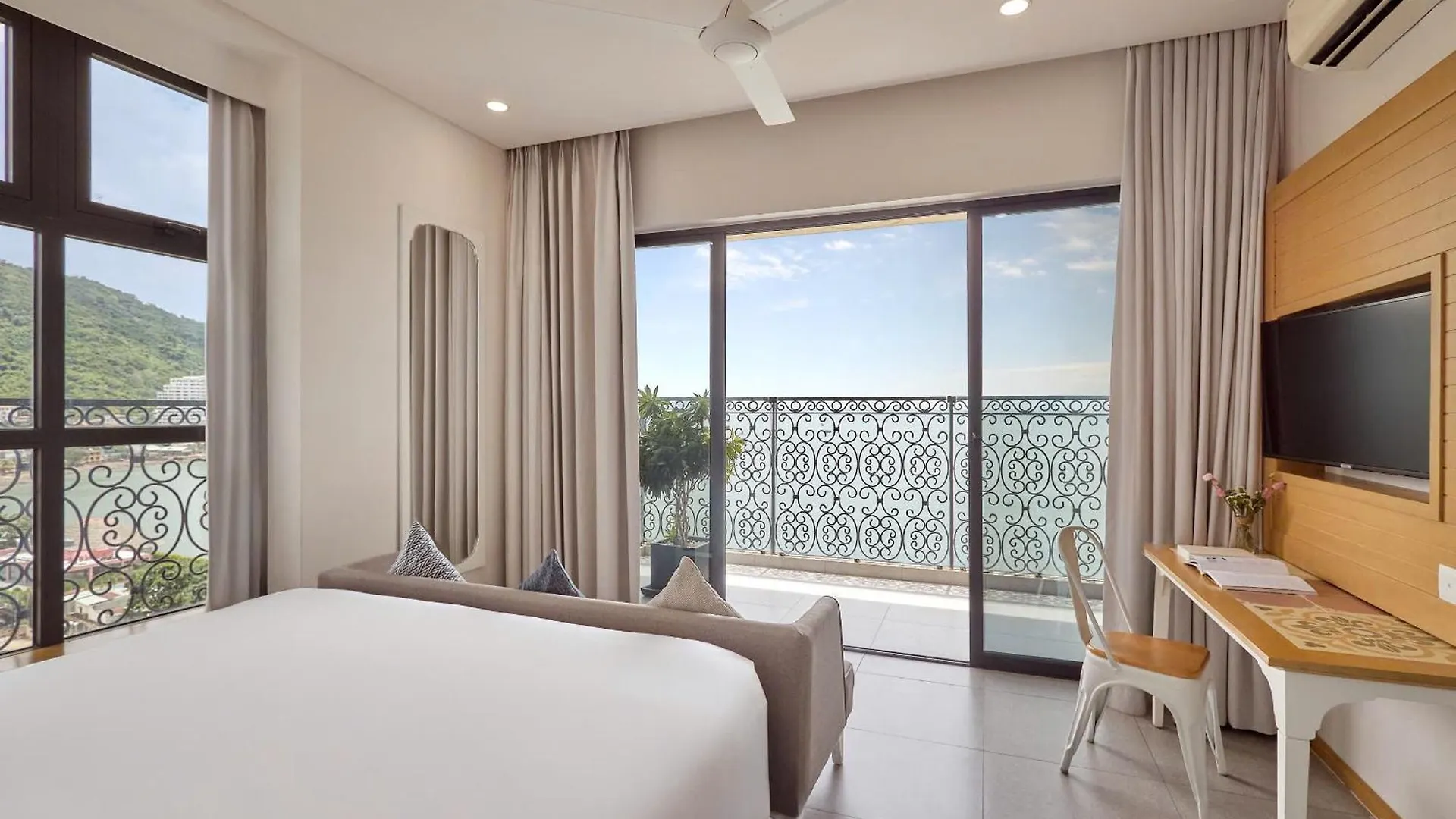 Hotel Skool Plus Vung Tau